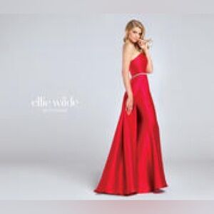 Ellie Wilde Strapless with cape dress red size 12
